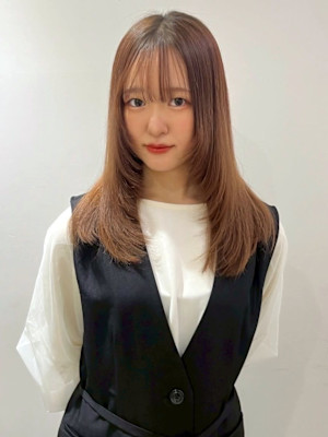 ミルクティーベージュ レイヤーカット シースルーバング