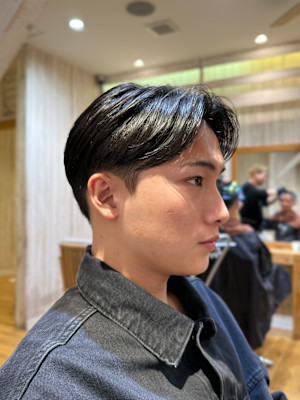 The First Carry -MENS SALON-