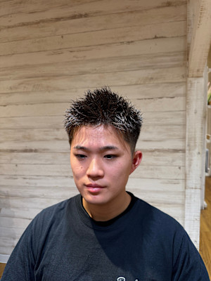 The First Carry -MENS SALON-