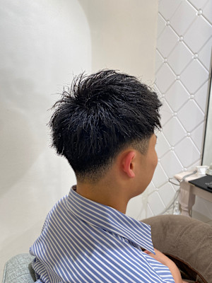 The First Carry -MENS SALON-