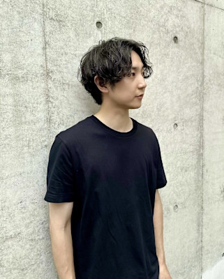 センターパートスタイル