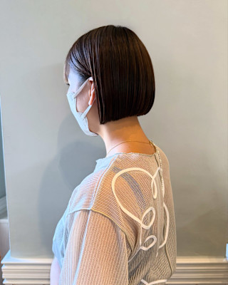 切りっぱなしボブ