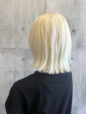 抜きっぱなしのブロンドカラー【ARCH Sayaka】