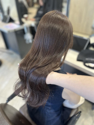 Mako アッシュグレージュ 透明感カラー ブリーチなし