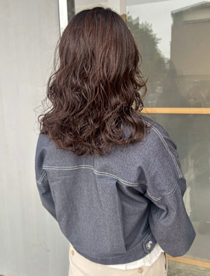 伸ばしかけミディアムにしっかりパーマ