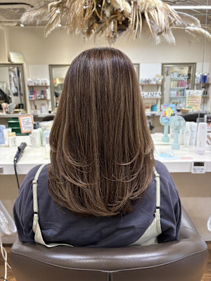 ストレート+レイヤーカット