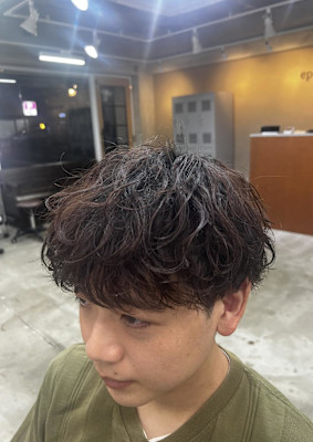 シャドウパーマ