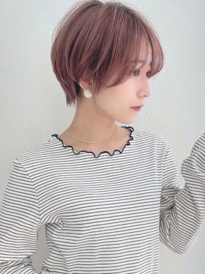 ショートボブ髪型30代40代50代前髪あり前髪無し面長丸顔