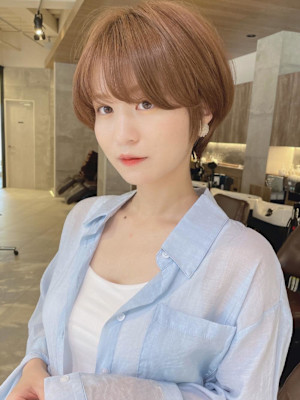 ショートボブ髪型30代40代50代前髪あり前髪無し面長丸顔