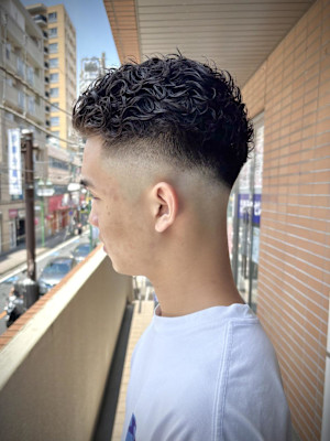 【大村指名】メンズカットスキンフェード極道パーマ