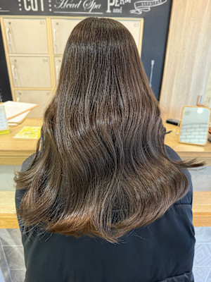 赤みを消すオリーブベージュ【三軒茶屋】