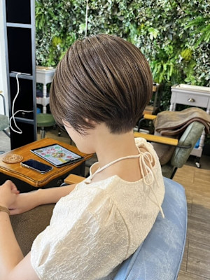 大人女性にも◎マッシュショート