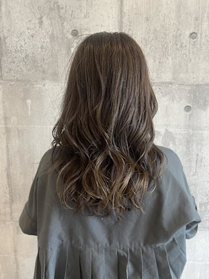 オリーブベージュ【ARCH Sayaka】