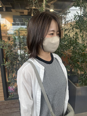 レイヤーボブ/ラベンダーグレージュ