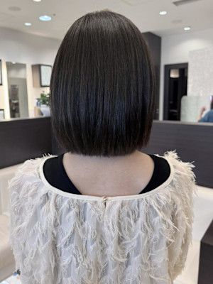 ナチュラルストレートボブ