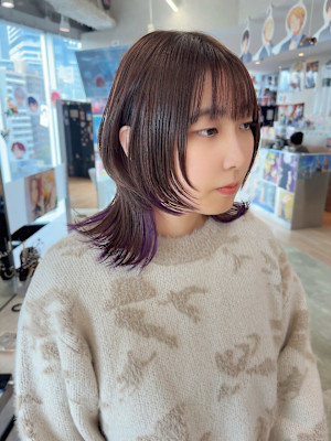 ウルフカット インナーカラー 