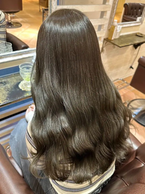 【natsuki】艶感オリーブグレージュ♪