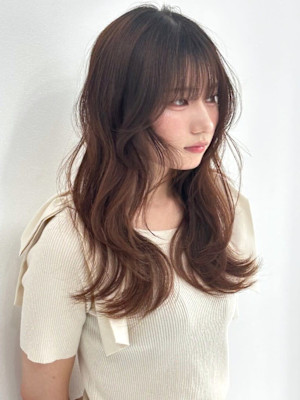 マロンベージュ 顔周りレイヤー ゆる巻き ダメージレスカラー