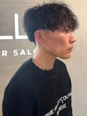 刈り上げ ツイスパ マッシュ 黒髪 メンズパーマ 20代