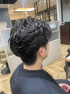 毛流れパーマです