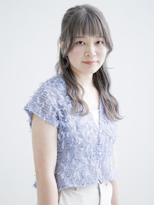 #ハイトーンカラー #ブルーベリーカラー #ヘアアレンジ