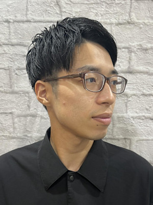 メンズ／ツーブロック／刈り上げ／アップバング／マッシュ