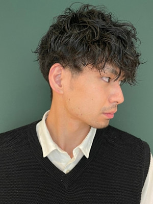 大人男性◎ツーブロックマッシュショートスタイル