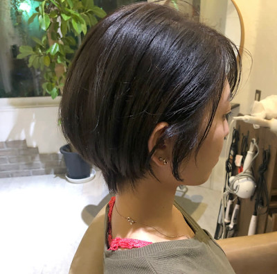 ナチュラル大人ショートヘア