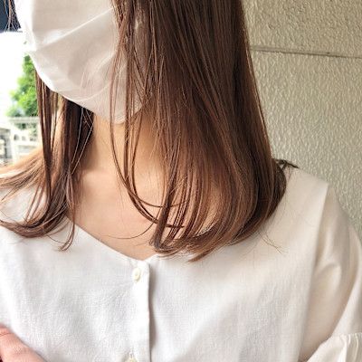 初夏のベージュカラー