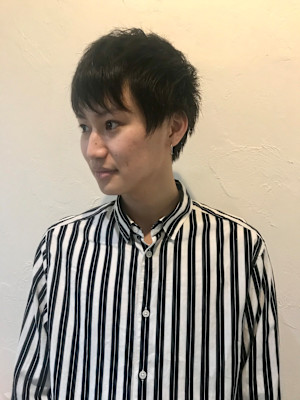 モテスタイル♪軽めのショートレイヤー★