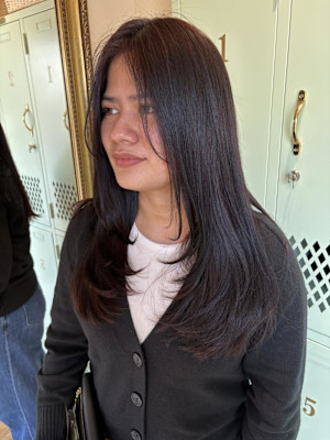 小顔効果アップ顔周りレイヤー♪