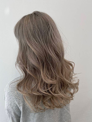 ブロンドベージュ