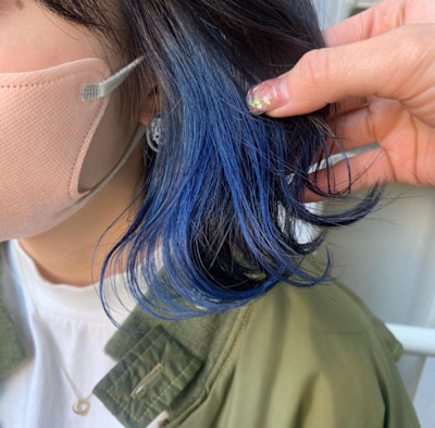 イヤリングカラー×ダークブルー