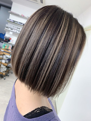 立体感ハイライト×美シルエットワンレンボブ✨小顔効果も◎