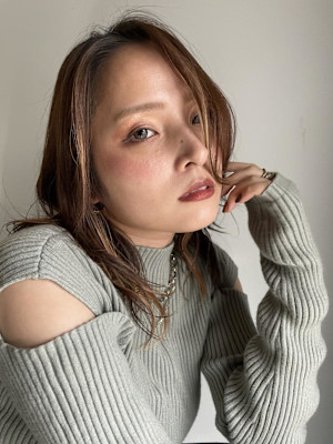 ミディアムヘア