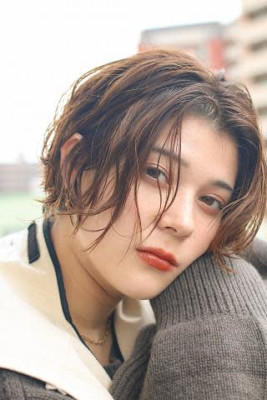 波巻きハンサムショートボブ