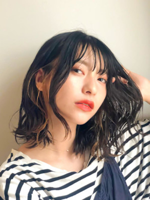 ミディアムイヤリング