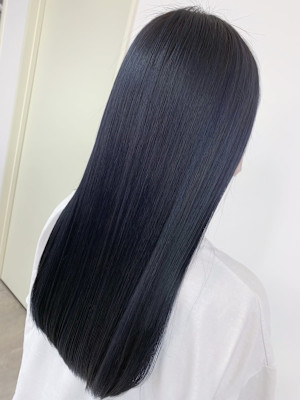 透け感ブルーブラック×美髪ストレート✨色落ちまで可愛い◎