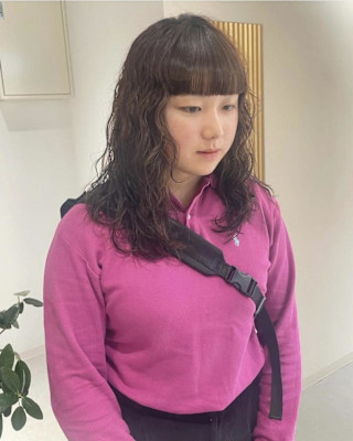 【sakura】くるくるパーマ/前髪ぱっつん