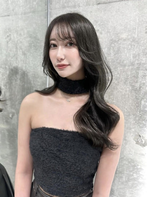 ＊柔らかブラウンくびれレイヤーロング＊【Zina梅田茶屋】