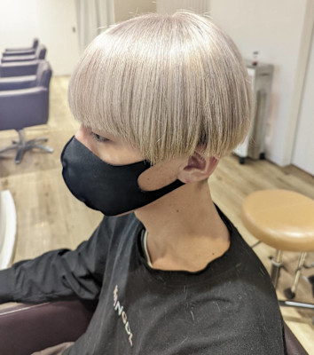 aluss with AKROS omotesando