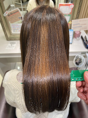 ツヤさら縮毛矯正
