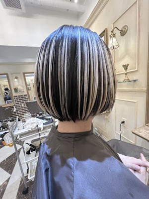 アンブレラカラー/ホワイトブロンド/細めハイライト