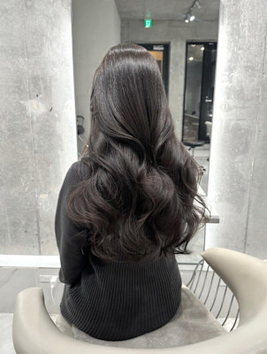 髪質改善＊グレージュウェーブくびれヘア＊美髪【Zina博多】