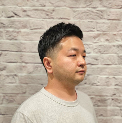 夏におすすめ爽やかさのるツーブロックショートスタイル