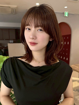 髪質改善＊顔周りレイヤーくびれヘア＊美髪【Zina新宿】