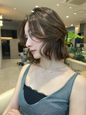 髪質改善＊ハイライトカラー大人ボブ＊美髪【Zina新宿】