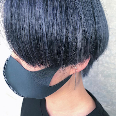 くびれヘアアプリコットオレンジ夏ハイライトカラー黒髪ショート