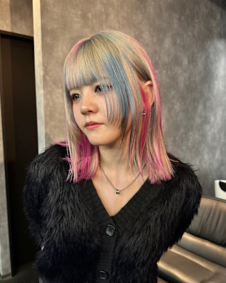 セクションカラー　デザインカラー　ハイトーン　原宿/表参道