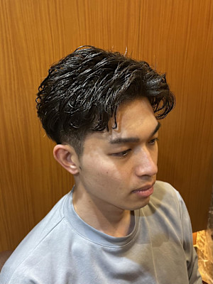 銀座　理容室　フェザーパーマ　ビジネスヘア